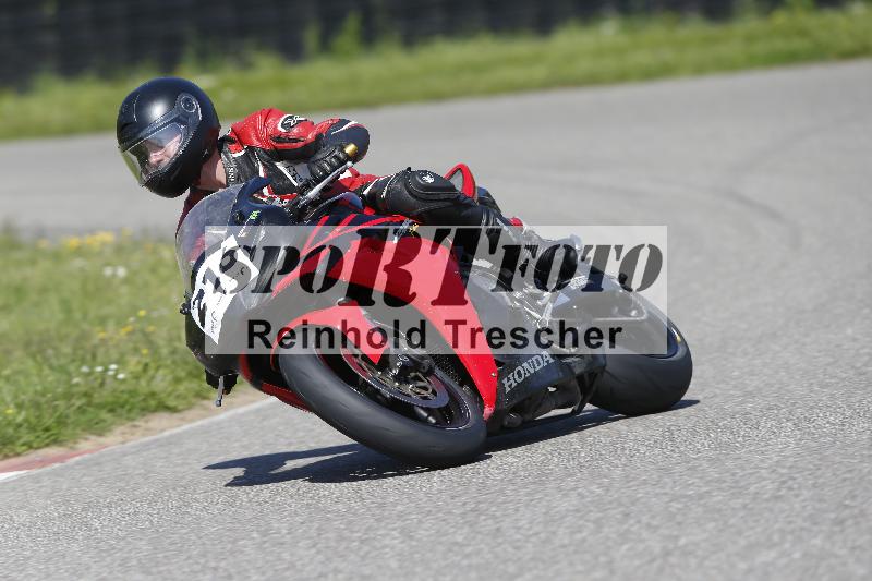 Archiv-2025/12 30.04.2025 Speer Racing ADR/Gruppe gruen/216